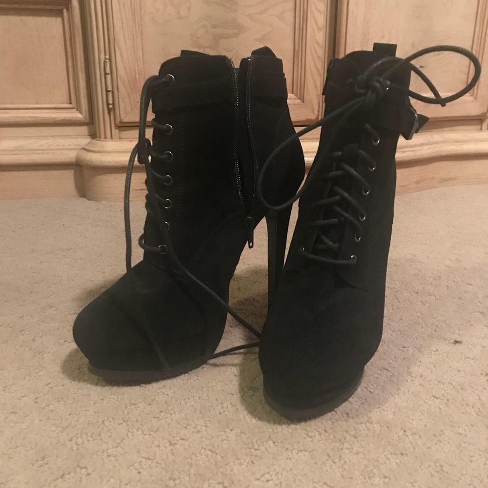 Lace up booties from Aldo size 9